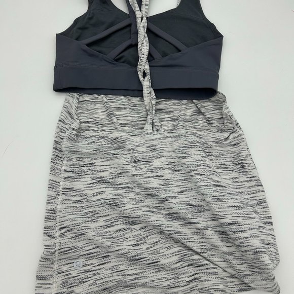 Lululemon Tank Top Twist and Toil Size 4 - Picture 4 of 5